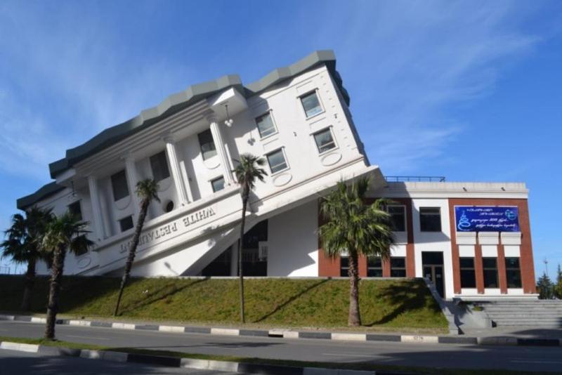 Real Palace Batumi Zewnętrze zdjęcie